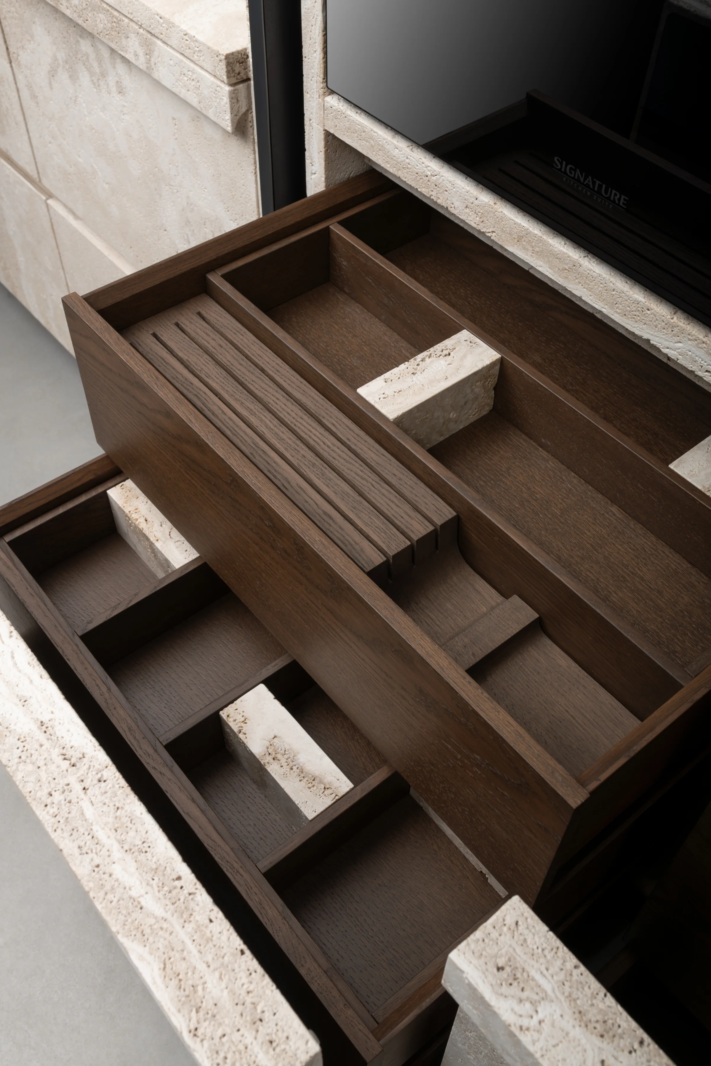 Fidia — Rapolano travertine, view 7
